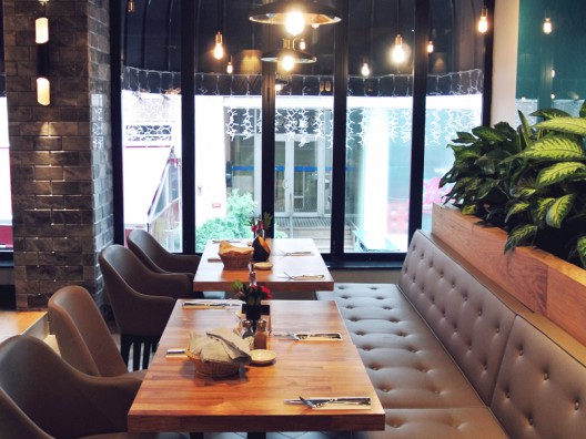 Cafe Zone Restaurant