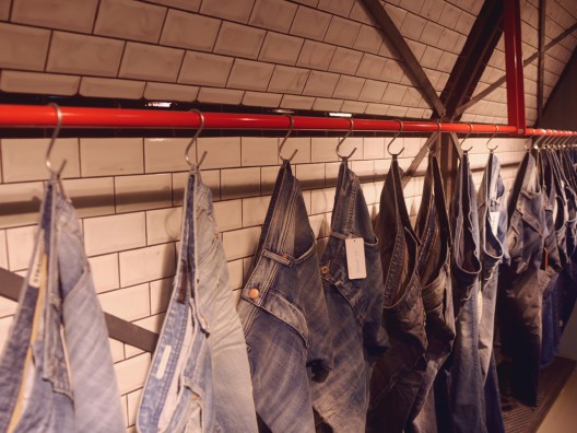 Realkom – Jean Showroom